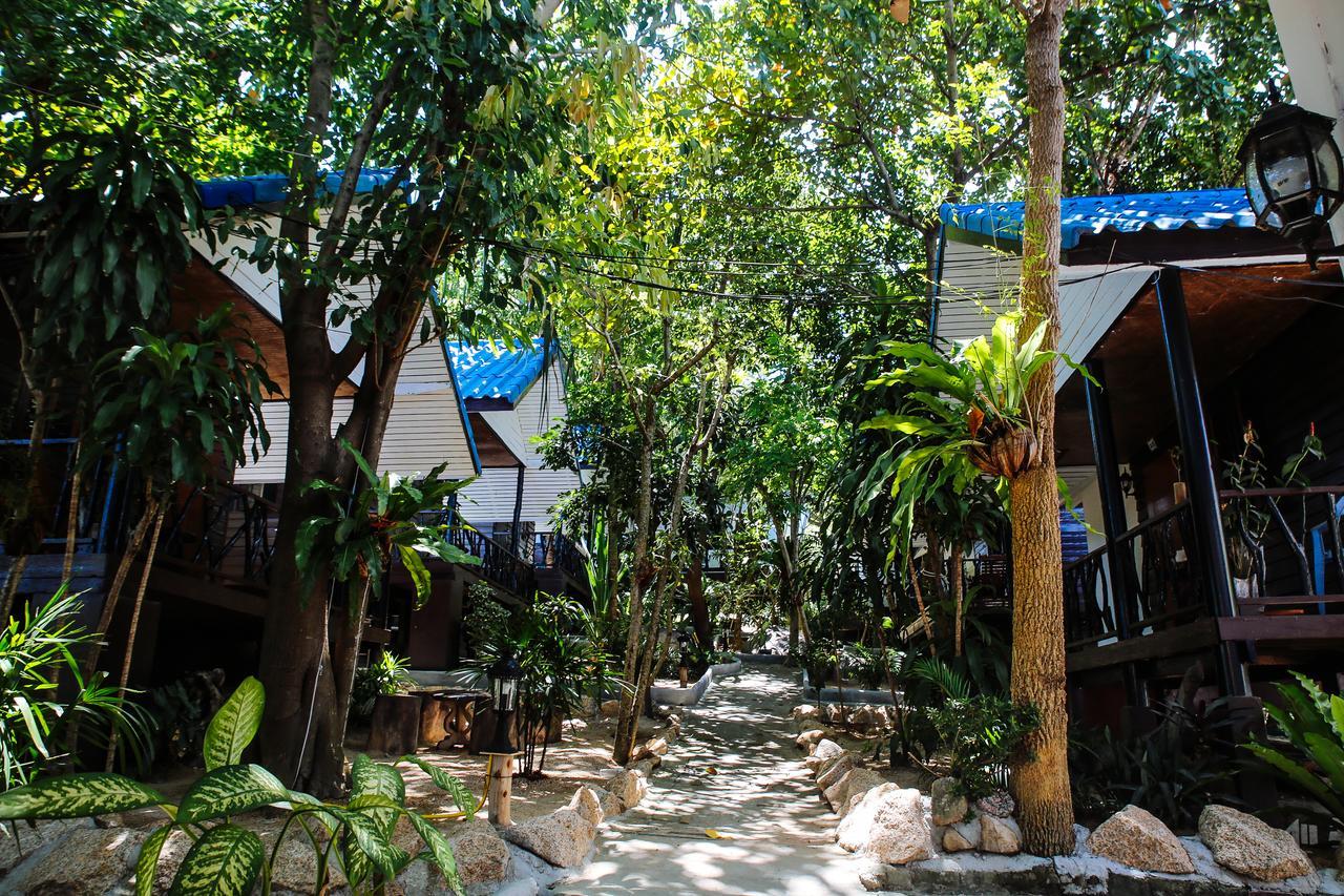 Black Wood Hostel Koh Tao Exterior photo