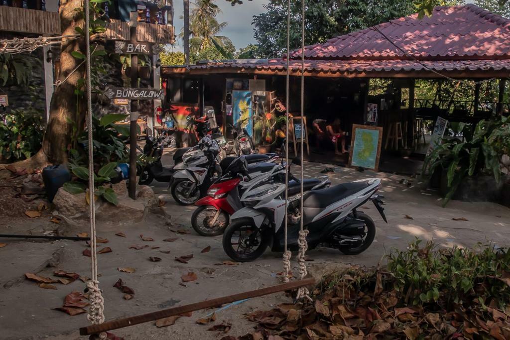 Black Wood Hostel Koh Tao Exterior photo